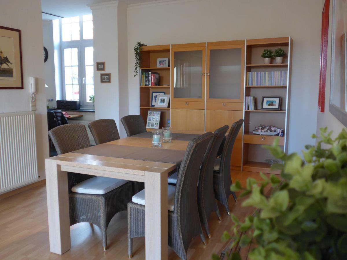 Belarte Framing Shop, Spacious Apartment With Garage In The Heart Of Ieper Exterior foto